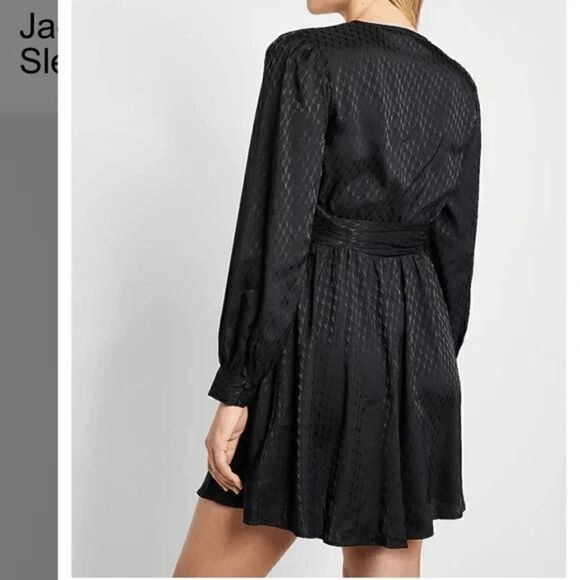 Express black silky long sleeve wrap mini dress, Small NWT - Picture 7 of 8